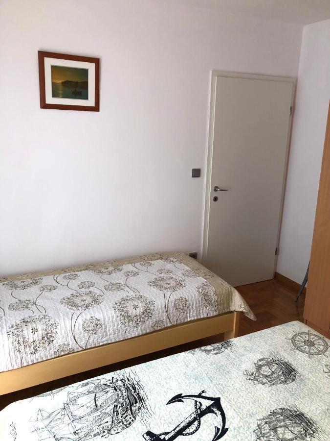 Vito & Rocco Apartment Malinska Luaran gambar