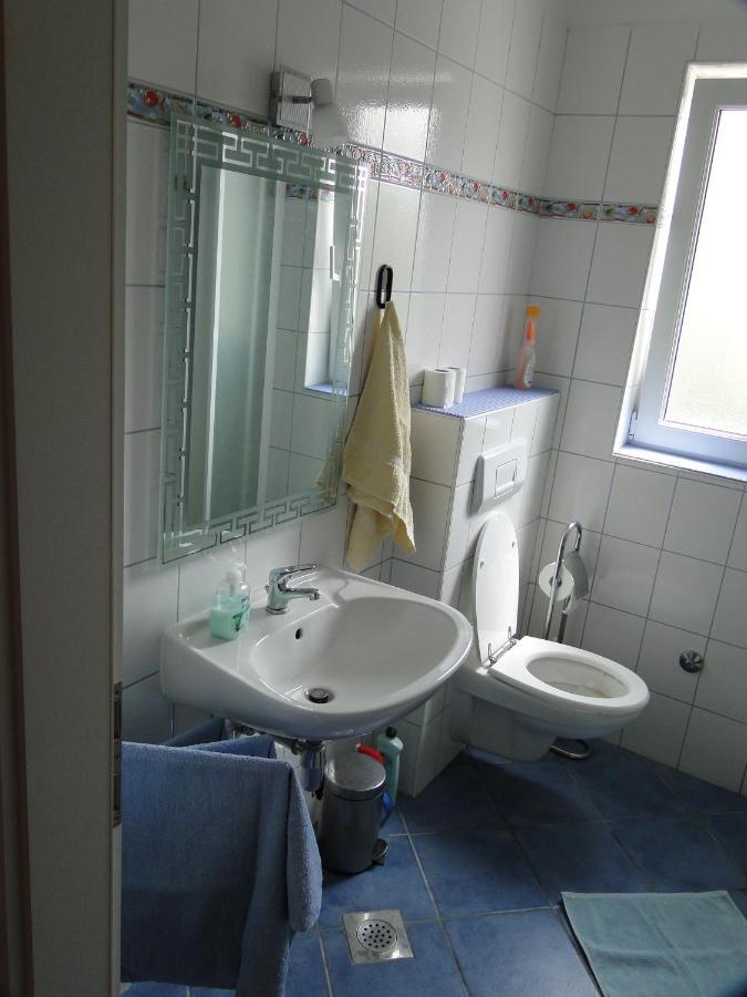 Vito & Rocco Apartment Malinska Bilik gambar
